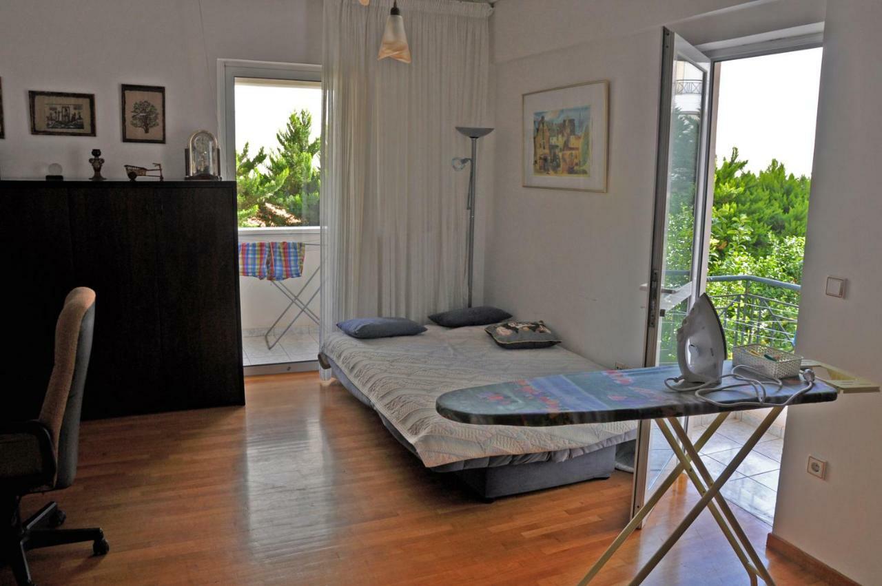 145 м2 Seaside Appartement Athene